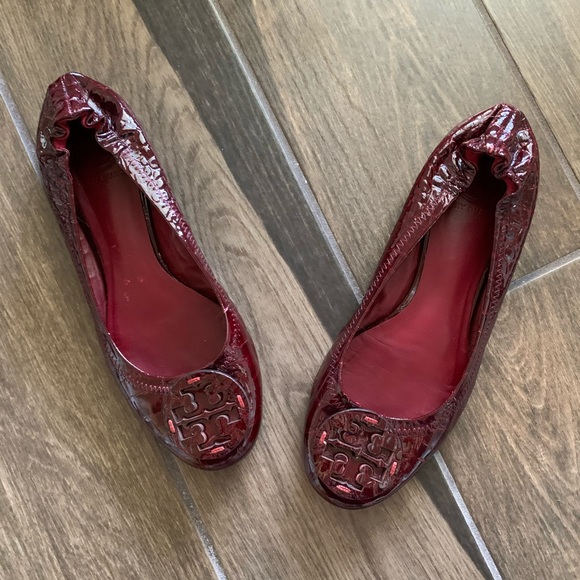 Tory Burch Shoes - Tory Burch Reva Crocodile Burgundy Ballet Flats 7